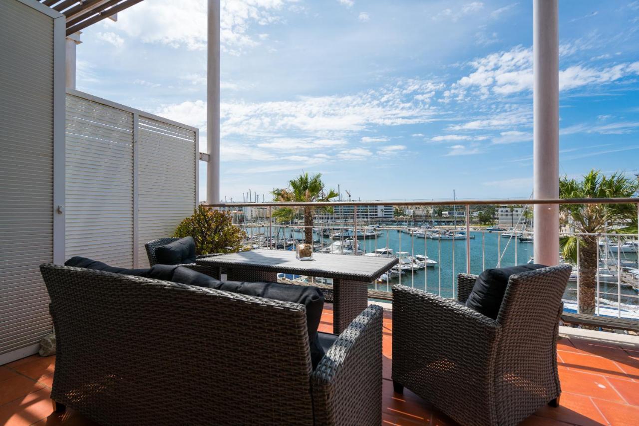 Stunning 2-Bed Penthouse In Lagos 250M From Beach Luaran gambar